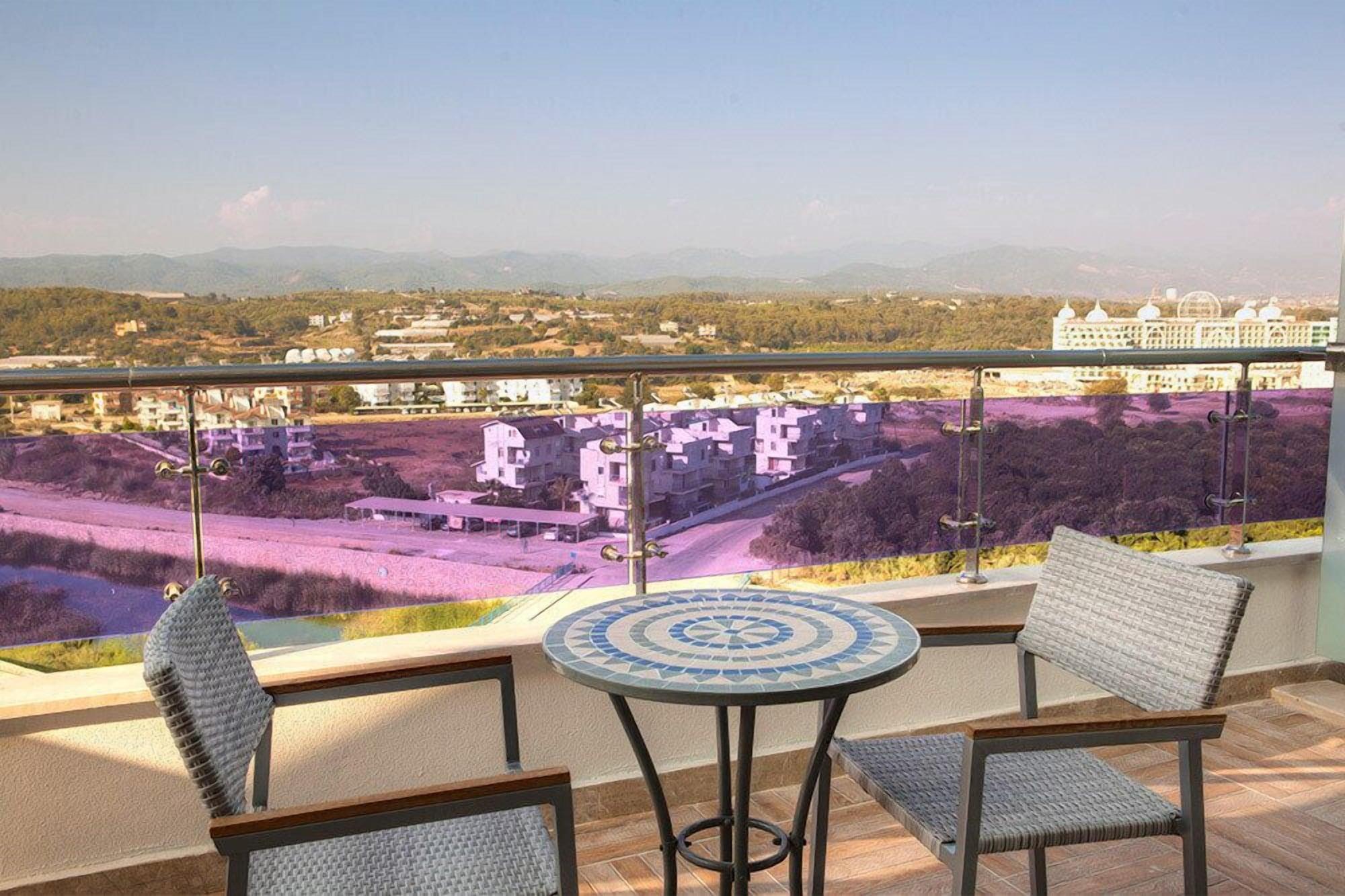 Long Beach Harmony Hotel Тюрклер Экстерьер фото