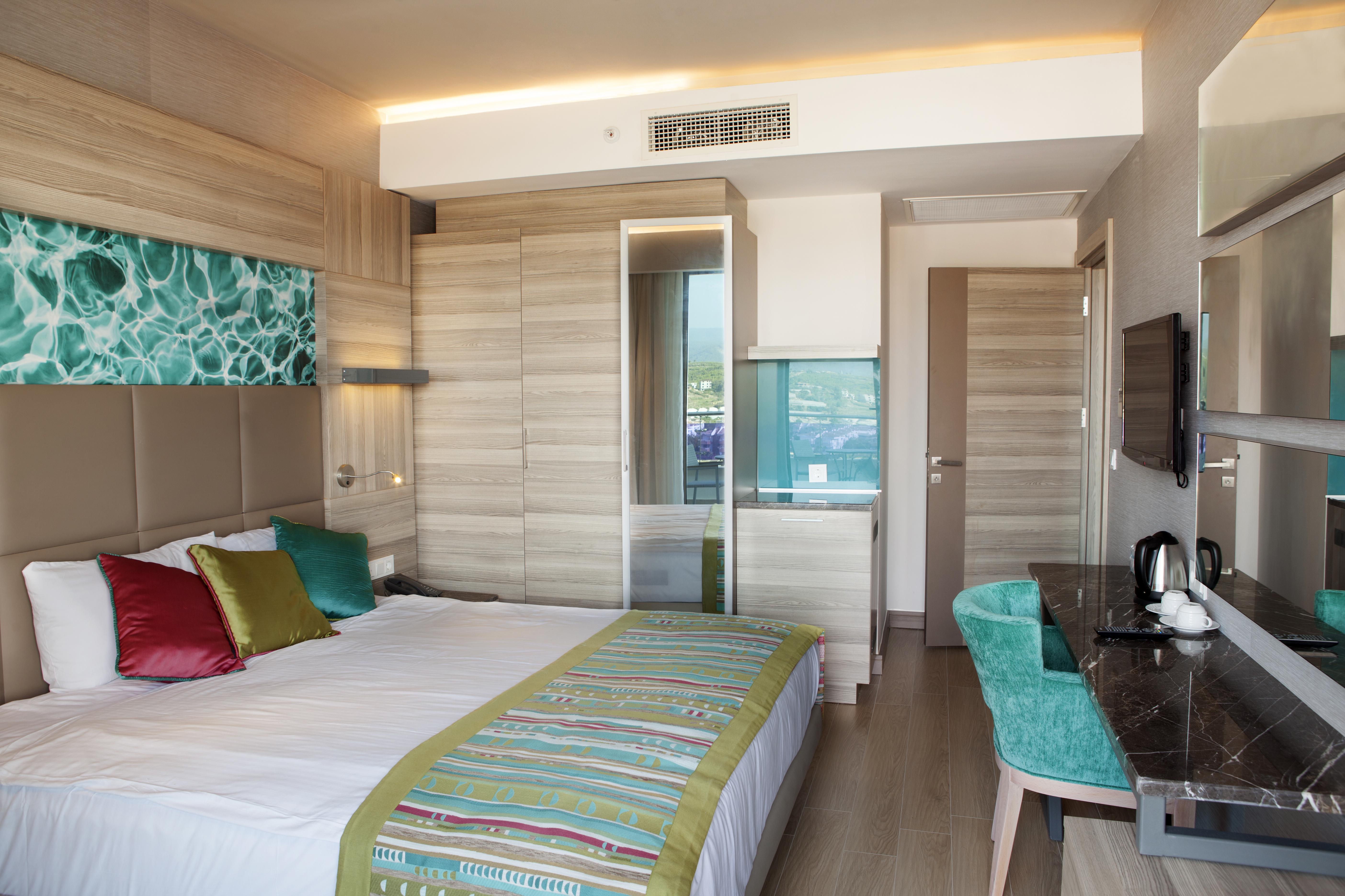 Long Beach Harmony Hotel Тюрклер Экстерьер фото